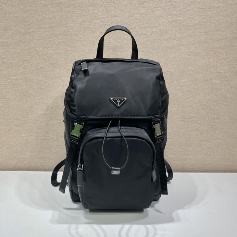 Pra*a backpacks